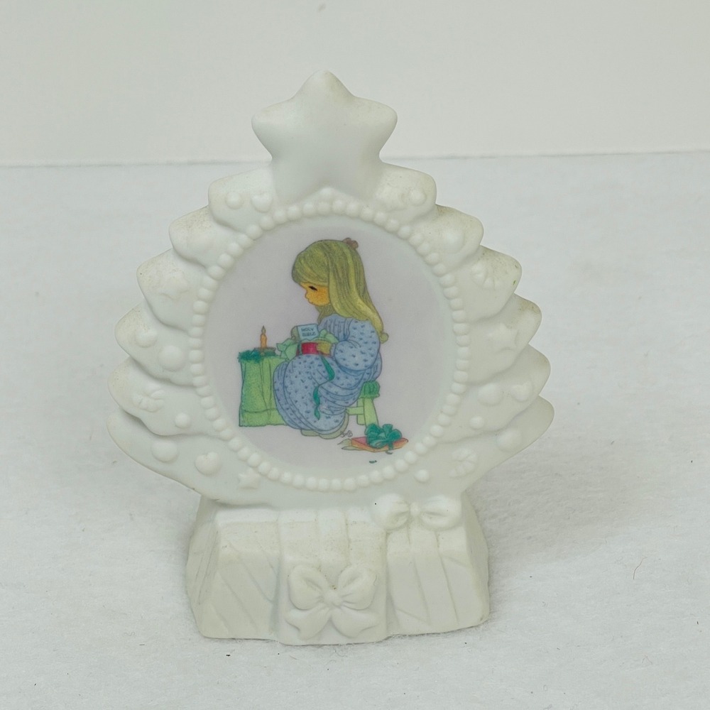 Precious Moments Christmas Tree Figurine May‎ Your Christmas Be Blessed 4 Inch